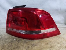 3AE945096F faro posteriore