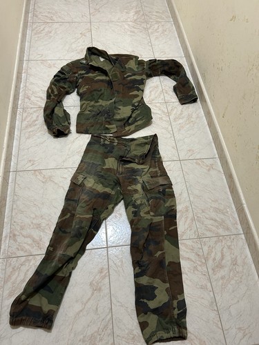 Uniforme mimetica militare