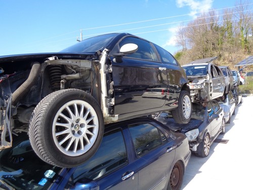 Ricambi usati alfa 147 - alfa,