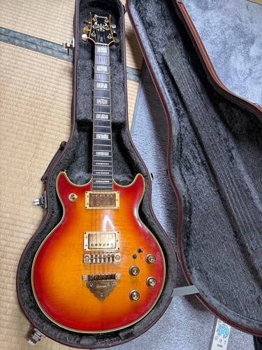 Made ibanez ar300 - 81,