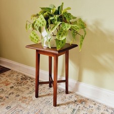 Antico tavolino piccolo Ray & Miles Liverpool mogano intarsiato supporto piante 