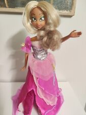 Winx Flora Cammina Fata Bambola Funzionante 