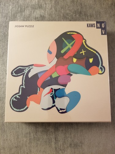 Nuovo moma kaws - kaws, stay