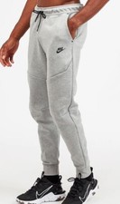Nike Sportswear Tech Fleece