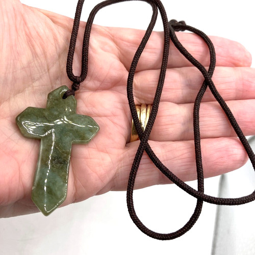 Collana ciondolo croce - , giada