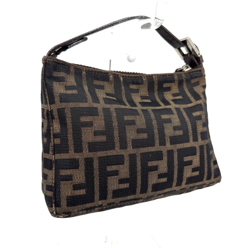 Fendi pouch borsetta - fendi,