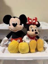Disney Store Mickey & Minnie