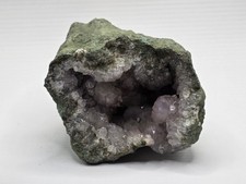 Geode di ametista naturale