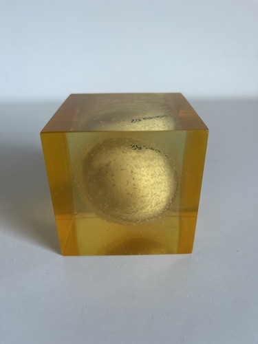 Raro cubo resina pubblicitario - raro,