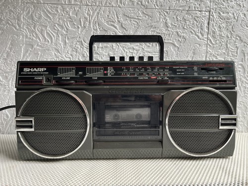 Registratore cassette radio - a,