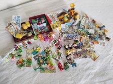 Sorpresine Kinder lotto 152 pezzi (70 sorpresine, 82 cartine) vintage e non legg