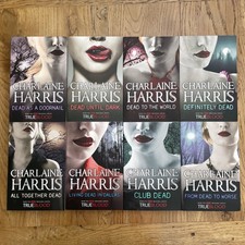 8 x Charlaine Harris • True