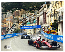 FOTO CHARLES LECLERC FIRMATA
