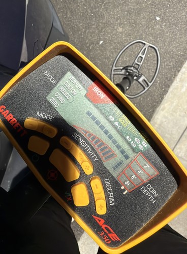 Garrett ace 350 metal detector - ace,