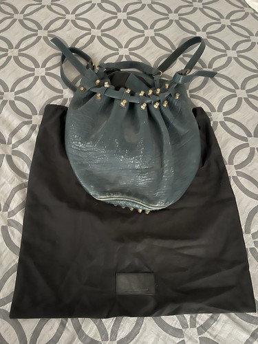 Borsa secchiello con borchie - con,