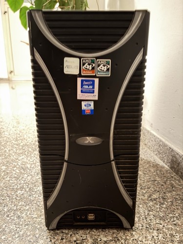 Computer desktop assemblato - pc,