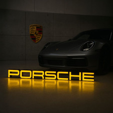 75 cm Porsche Insegna Luminosa LED Yellow – 75 cm x 8 cm x 3 cm