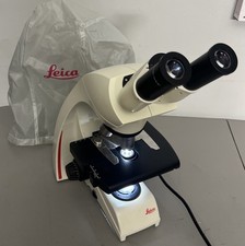 Leica DM500 Microscopio