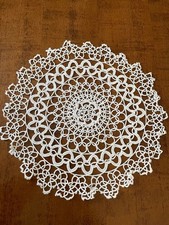 N. 1 centrino rotondo diam. cm. 32 ca VINTAGE fatto a mano a CHIACCHERINO