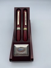 SET STILOGRAFICA E PENNA A SFERA DA COLLEZIONE CON ASTUCCIO REFILL DA SOSTITUIRE