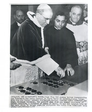 Vatican, Pope Pius XII push