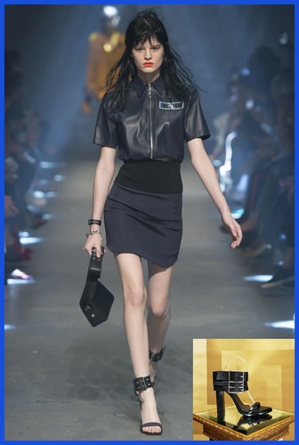 Nuovo versus versace pelle - nuovo,