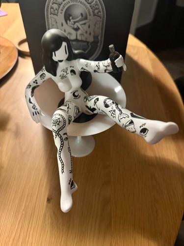 Mcbess martian toys - martian, extra