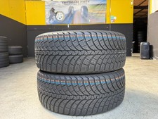 Usato: 2 Gomme 245/45R19 102V XL Kumho Pneumatici Invernali 90% residui