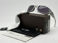 Occhiale da sole Oakley Fives Squared Matte White Tiger / Warm Grey Lens 03-444