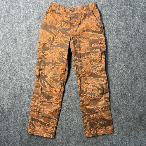Pantaloni cargo mimetici