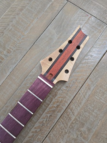 Collo per chitarra