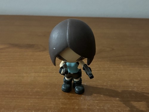 Tomb raider lara croft - lara,