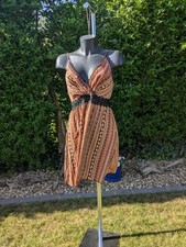 Carino abito marrone hippie