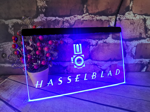 Insegna luminosa neon - luminosa, al