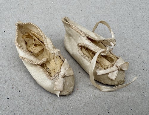 Rares chaussures soie - rares,