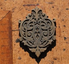 rilegatura piastra ornamentale