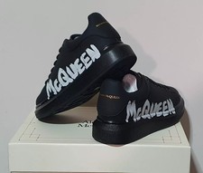 ALEXANDER McQUEEN GRAFFITI