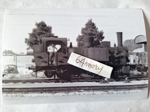 Fotografia deposito locomotive - fotografia,