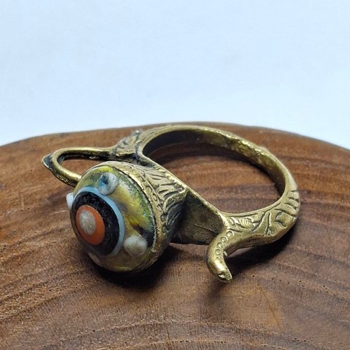 Bellissimo anello antico
