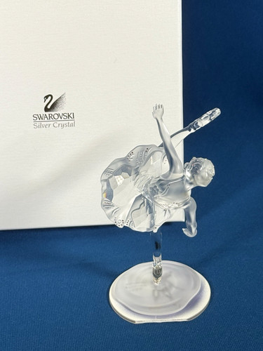 Statuina ballerina ballerina