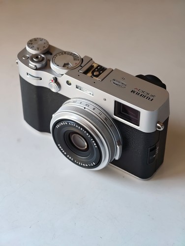 Fujifilm x100v excellent - fujifilm,