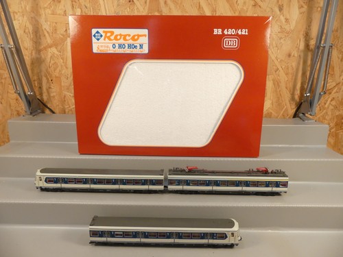 Roco 43002 420 044 treno - 420,
