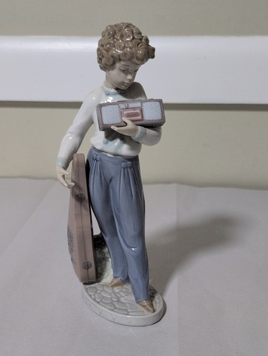 Lladro 5810 musically - lladro,