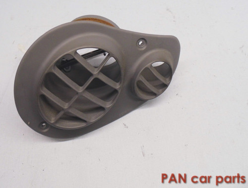 Bocchetta ventilazione destra