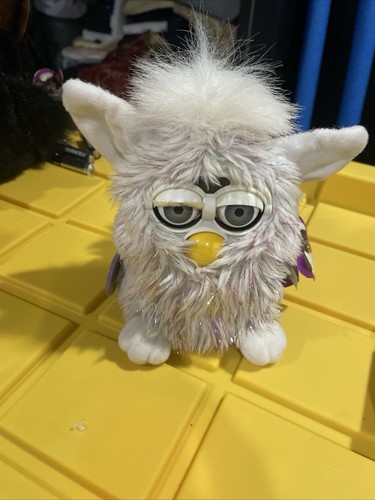 Peluche interattivo furby