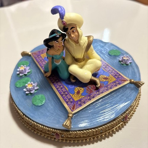 Aladdin jasmine flying carpet - aladdin,