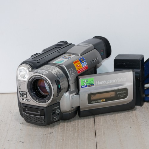 Sony handycam ccd - sony,