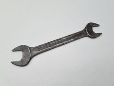 Kit attrezzi chiave 24x27 Mercedes Benz Heyco Pontone W 105 114 115 121 aletta posteriore