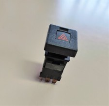 INTERRUTTORE PULSANTE LUCI