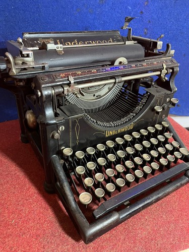 Macchina scrivere underwood - macchina,